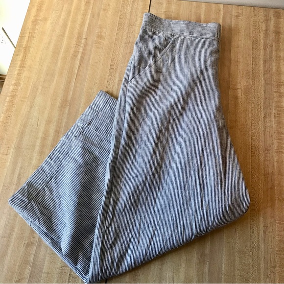 MAX STUDIO Wide Leg Cropped Pants Linen Blend Striped Navy Blue Cream - Picture 8 of 9